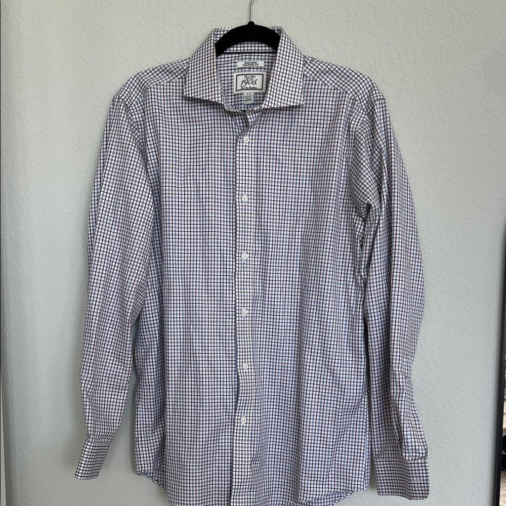 Jos A. Bank 1905 Non-Iron Tailored Fit Blue Red Gingham print Button Down Shirt